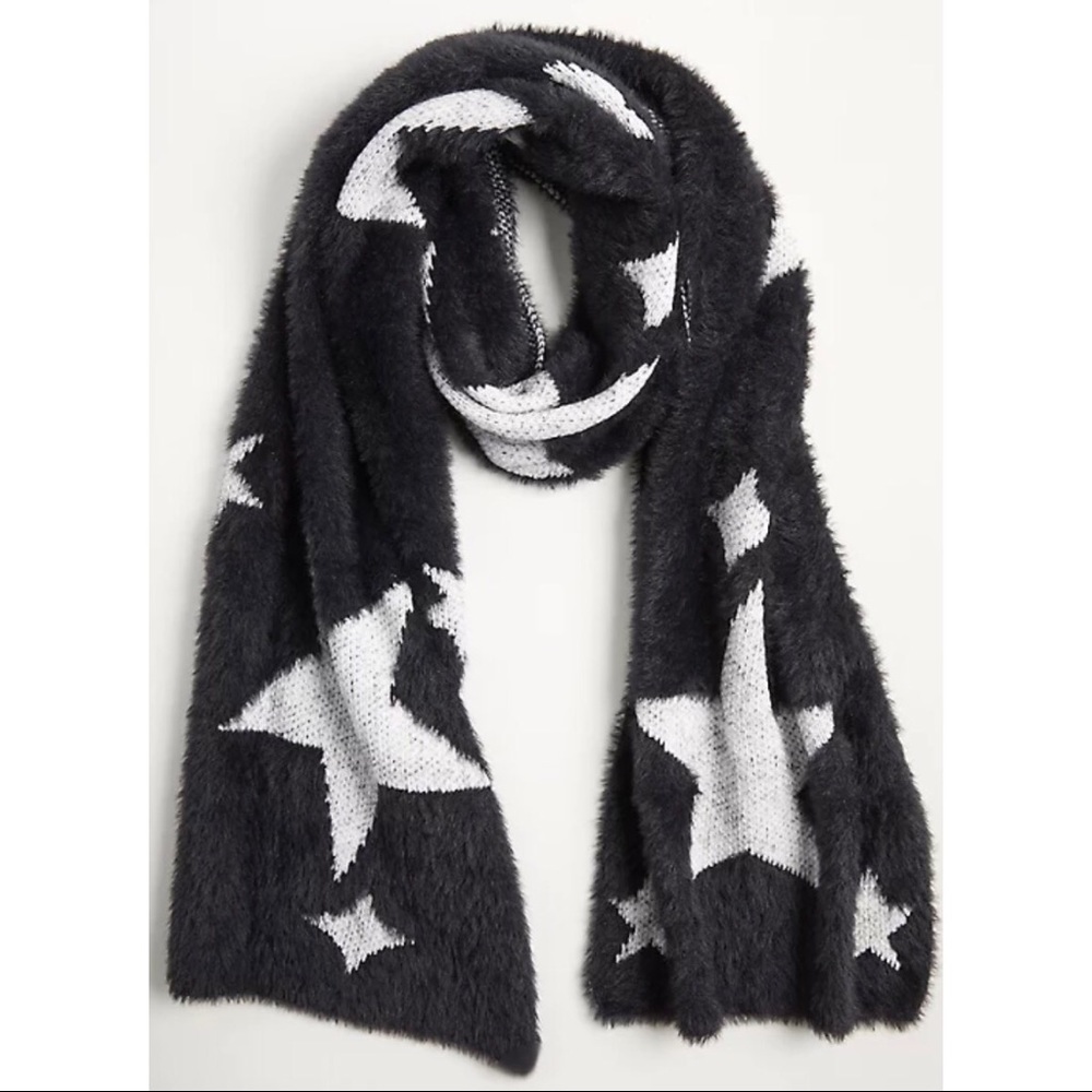 Cozy Scarf  w/ Star Print - Black & White - Torrid - NWT